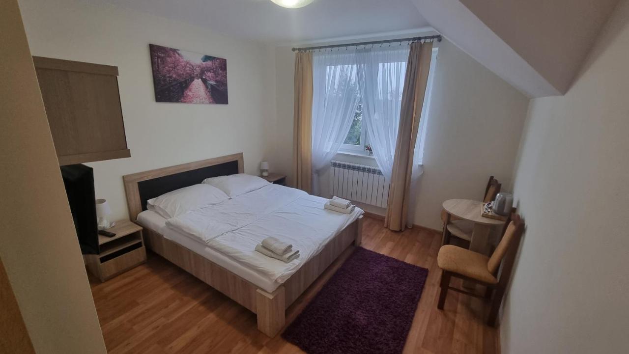 Hotel Monika Maków Mazowiecki Dış mekan fotoğraf